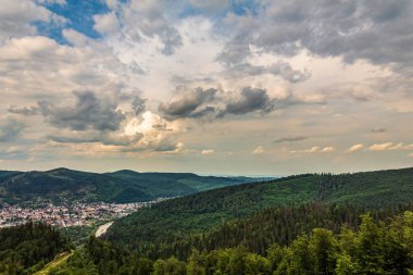 Dağların güzel manzarası