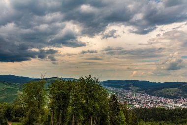 Dağların güzel manzarası