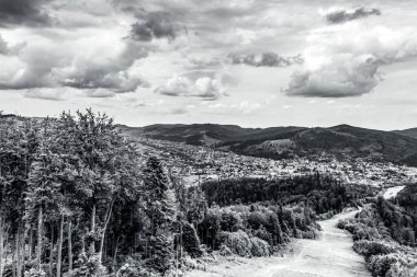 Dağların güzel manzarası