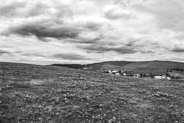 Köyün eski şehrinin manzarası.