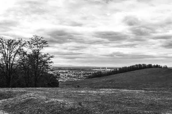 Molise 'in güzel şehri bahar mevsiminde