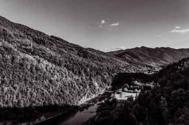 Dağların güzel manzarası