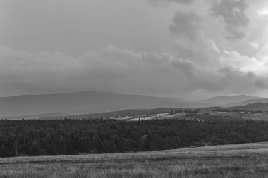 Dağların güzel manzarası