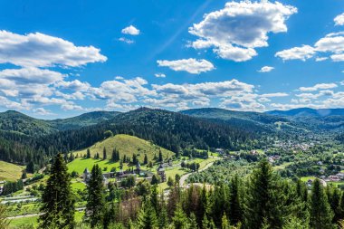 Karpat dağlarının güzel manzarası