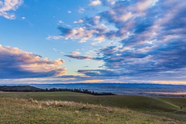Güzel bir dağ manzarası.