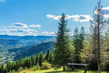 Dağların güzel manzarası