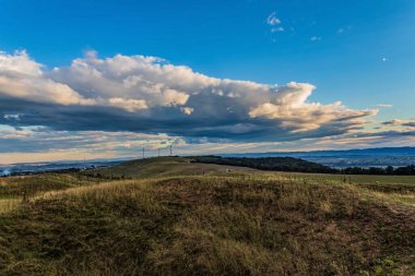 Dağların güzel manzarası