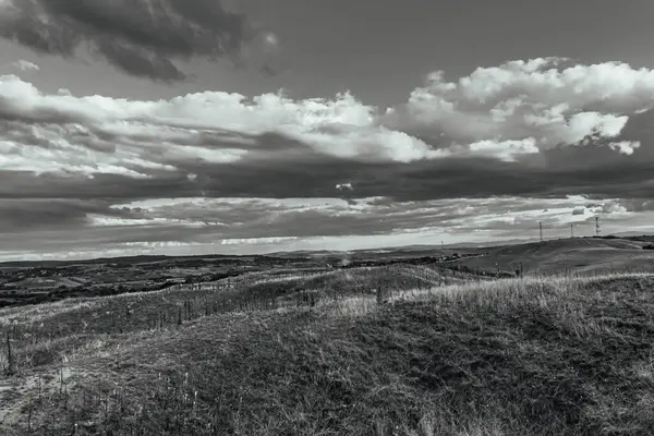 Dağların güzel manzarası.