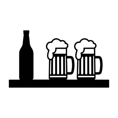 Ayı fincanı ve şişe silueti saydam arkaplanda izole edildi