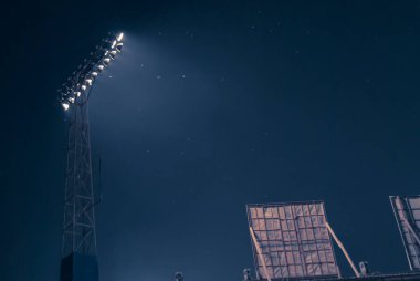 Işıklı ve yıldızlı ampuller