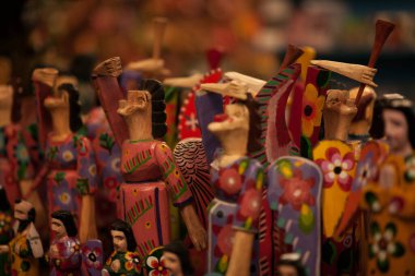 Tahta heykelcikler, dekoratif heykelcikler, Guatemala el sanatları.
