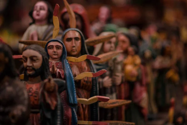 El yapımı seramik kil oyuncaklar