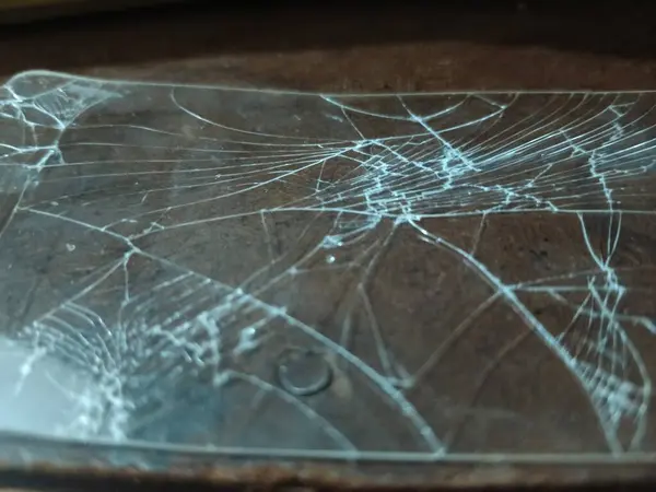 BİR MOBILE TELEFON KAPALI