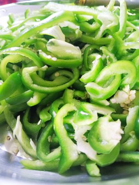 YEŞİL KAPICUM GİRİLMEZ 