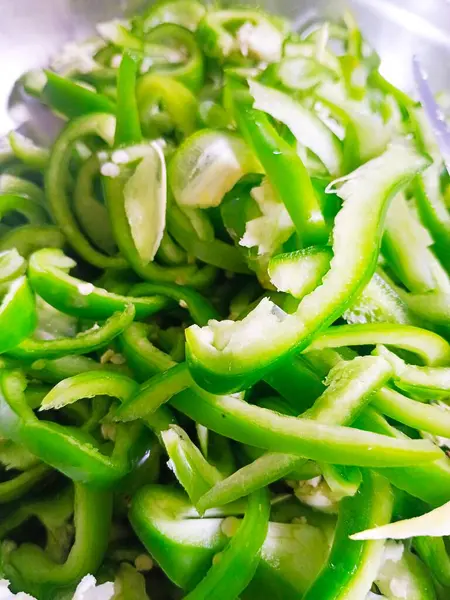 YEŞİL KAPICUM GİRİLMEZ 