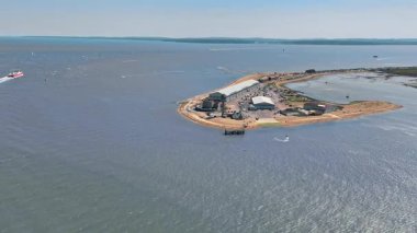 Peninsula 'daki deniz kenarı Kalesi Güney İngiltere İHA Sola