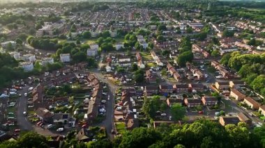 İngiliz Southampton Banliyöleri Thornhill İnsansız Hava Aracı Yüksek Açılı Vuruş