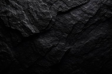 Katmanlı çatlaklar ve gölgeli yüksek çözünürlüklü siyah kaya dokusu, arka planlar, 3D çizimler veya tasarım projeleri için mükemmel