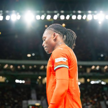 Lizbon, Portekiz. 23 Mart 2025. UEFA Uluslar Ligi: Portekiz - Danimarka. Rafael Leao (17) yerine