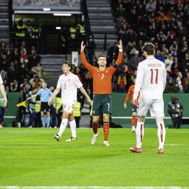 Lizbon, Portekiz. 23 Mart 2025. UEFA Uluslar Ligi: Portekiz Danimarka 'ya karşı. Cristiano Ronaldo Portekiz gol kutlaması