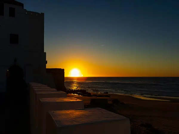 28 Nisan, Assilah, Fas. Asilah, Fas kıyısında Portekiz ve İspanya 'nın işgallerine sahne olan bir şehirdir..