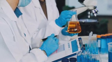 Laboratuvar araştırmaları ve bilim.