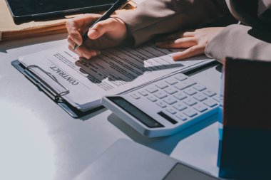 Bayan Emlak Komisyoncusu sunar ve önerilir