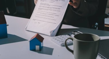 Bayan Emlak Komisyoncusu sunar ve önerilir