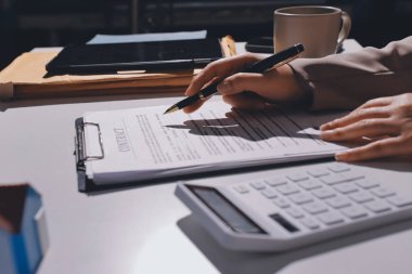 Bayan Emlak Komisyoncusu sunar ve önerilir