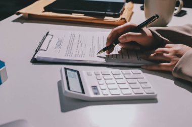 Bayan Emlak Komisyoncusu sunar ve önerilir