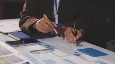 Mali çizelgeleri analiz işadamı