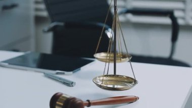 Adalet ve hukuk kavramı.