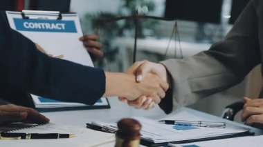 el sıkışan iş takım