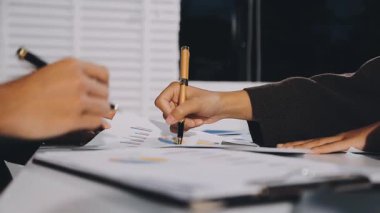 İş adamı yazılı notları