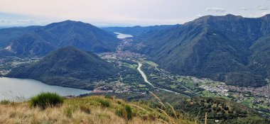 Bir Vadi Sarılması: Dağlık Vaha