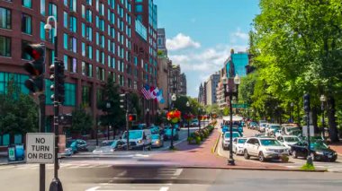 Gündüz Boston Sokak Zamanlaması Yoğun