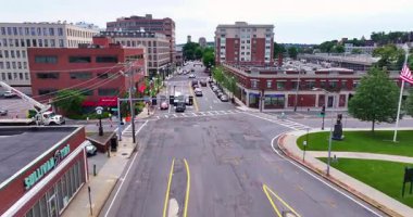 Quincy, MA 'daki Quincy Center' ın havadan uçuşu,