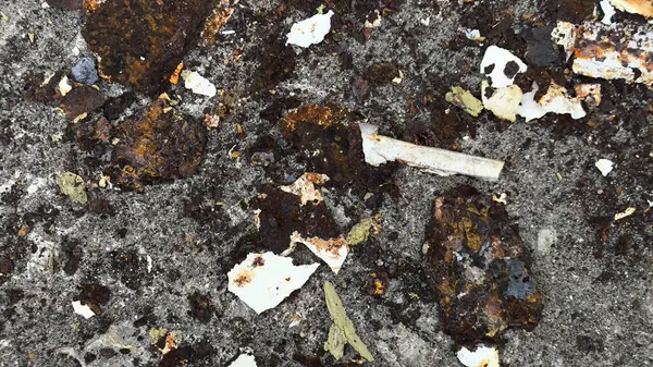 Paslı Beton Yüzey Flaking Boya ile