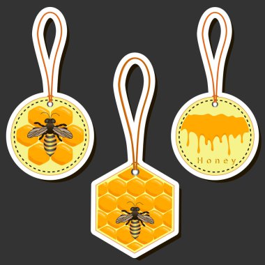 Şekerin bal peteğinde arıyla akışının etiketi üzerine bir illüstrasyon, bal peteğinden arıya, bal peteğinden büyük parlak etikete, bal peteğinden bal kovanına kadar yapışkan baldan oluşan etiketler.