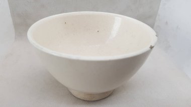 Klasik Beyaz Çizmeli Kâse - Basit Mutfak Malzemeleri Tabağı