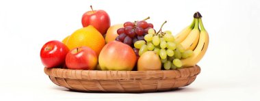 Meyve sepeti, beyaz izole arkaplan