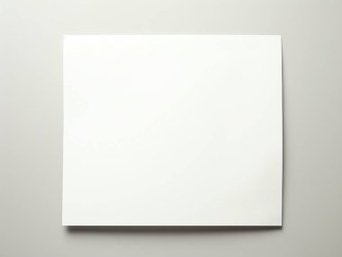 Tarafsız arkaplan üzerine boş beyaz sayfa