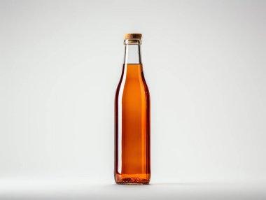 Şişe, beyaz izole arkaplan