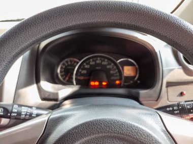 Direksiyondaki hız göstergesi paneli