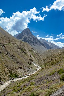 Colorado Vadisi ve Colorado Nehri, Cajon del Maipo, Şili.