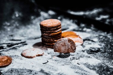 Ev yapımı Mutluluk: Un tozlu tuval üzerinde Rustik Bisküviler