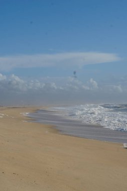 Okyanus dalgalarının güzel manzarası 