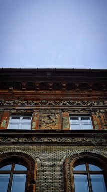 Budapeşte 'nin merkezindeki binaların mimari detayları