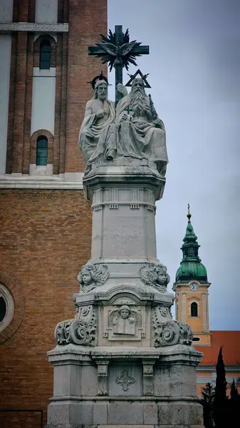 Macar şehri Szeged 'deki ana kilisenin cephesi