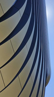 Prag 'ın merkezinde modern bir ofisin ön cephesi